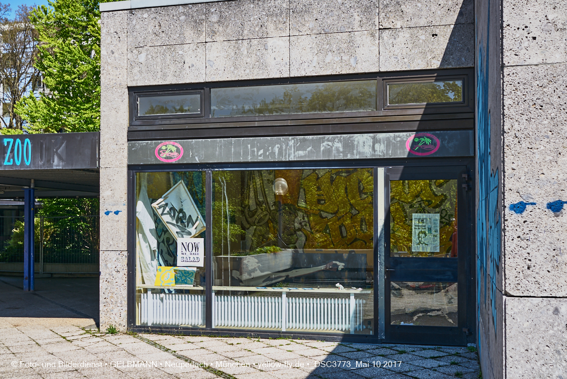 21.03.2017 - Abrissbaustelle Quiddezentrum in Neuperlach